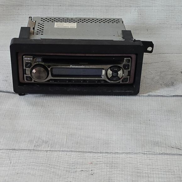 Panasonic CQ C1110U In Dash Car Stereo CD Receiver Untested - Picture 1 of 8